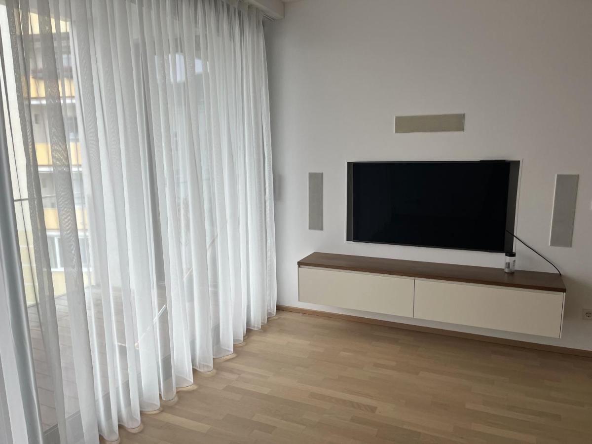 Luxusappartement Mit Garage Im Zentrum Wiener Neustadt Esterno foto